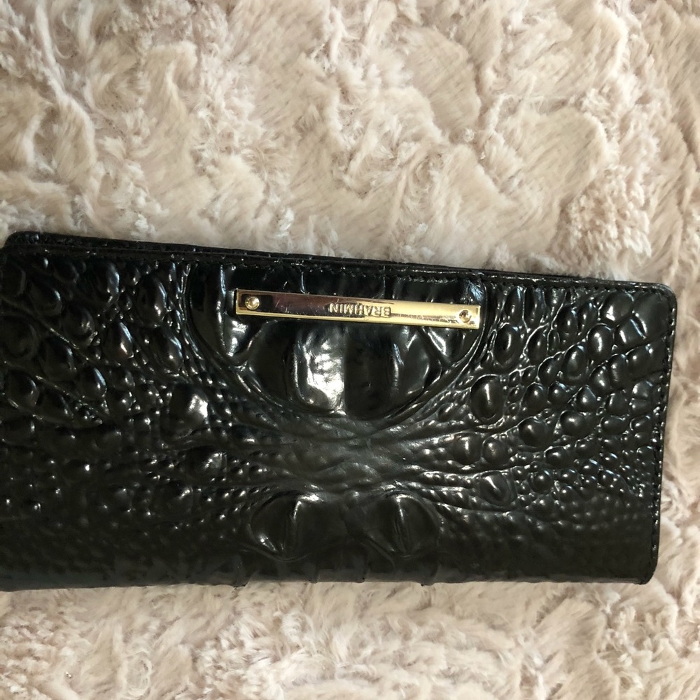 Brahmin wallet